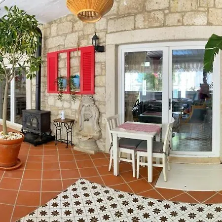 Alojamento de Acomodação e Pequeno-almoço Maison D'azur