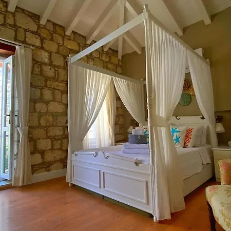 Bed & Breakfast Maison D'azur Alacati