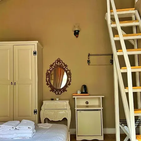 Maison D'azur Alojamento de Acomodação e Pequeno-almoço Alacati