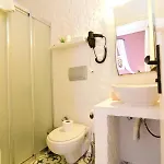 Maison D'azur Alojamento de Acomodação e Pequeno-almoço Alacati