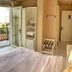 Alojamento de Acomodação e Pequeno-almoço Maison D'azur