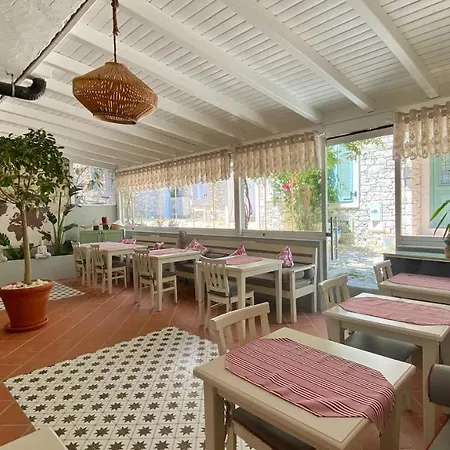 Bed & Breakfast Maison D'azur Alaçatı