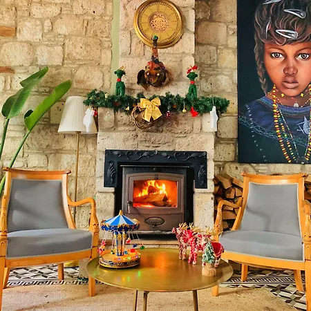Frühstückspension Maison D'azur 4*
