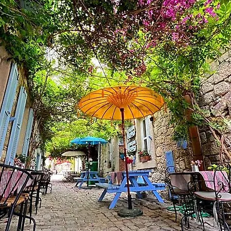 Maison D'azur