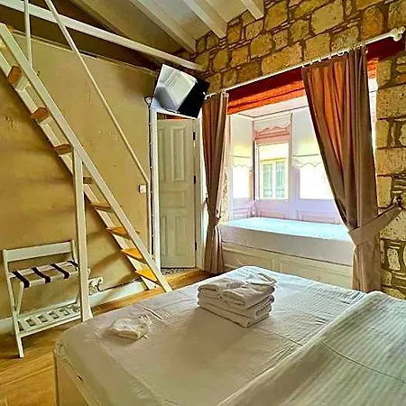 Bed & Breakfast Maison D'azur 4*