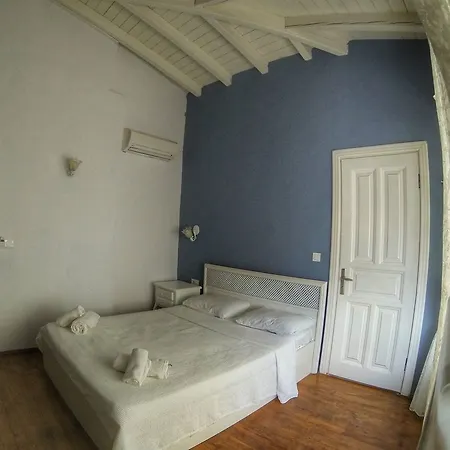 Maison D'azur Bed & Breakfast Alaçatı
