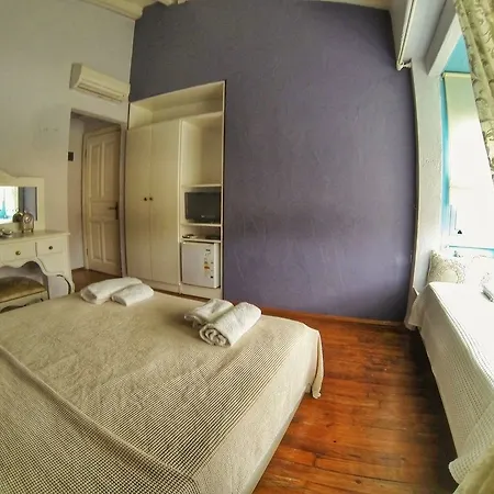 Maison D'azur לינה וארוחת בוקר
